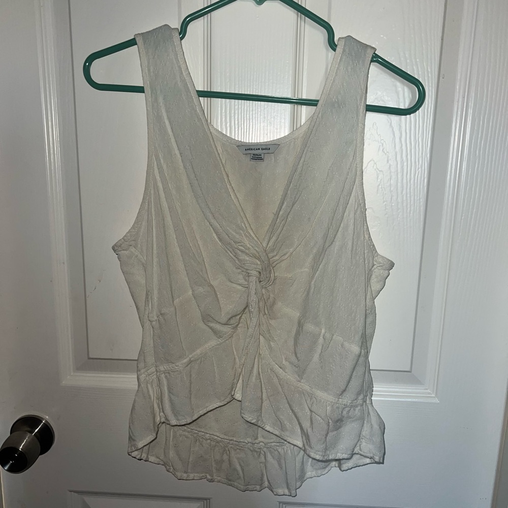 American Eagle nice top. Size M.